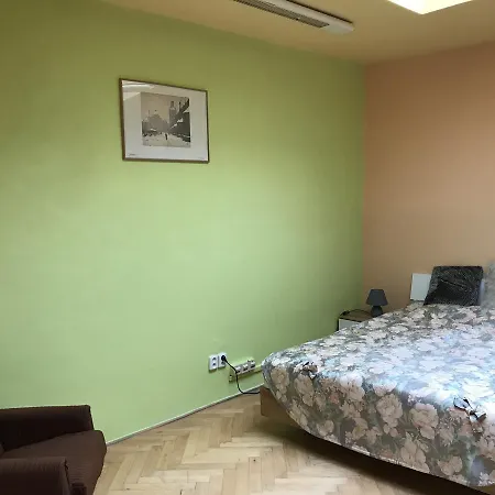 Liberty House בית הארחה 3*